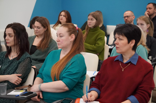 Производители сладостей разобрали реальные кейсы по маркировке на встрече в Ленобласти