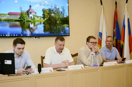 В Приозерском районе состоялся диалог власти и бизнеса: предприниматели узнали о новых мерах поддержки